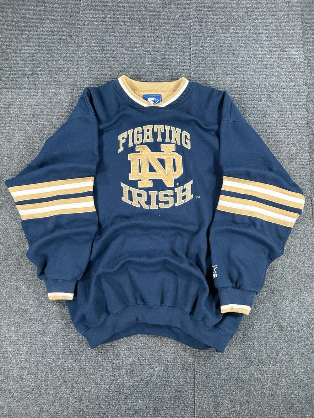 Starter Notre Dame Fighting Irish Crewneck Sweatshirt Blue